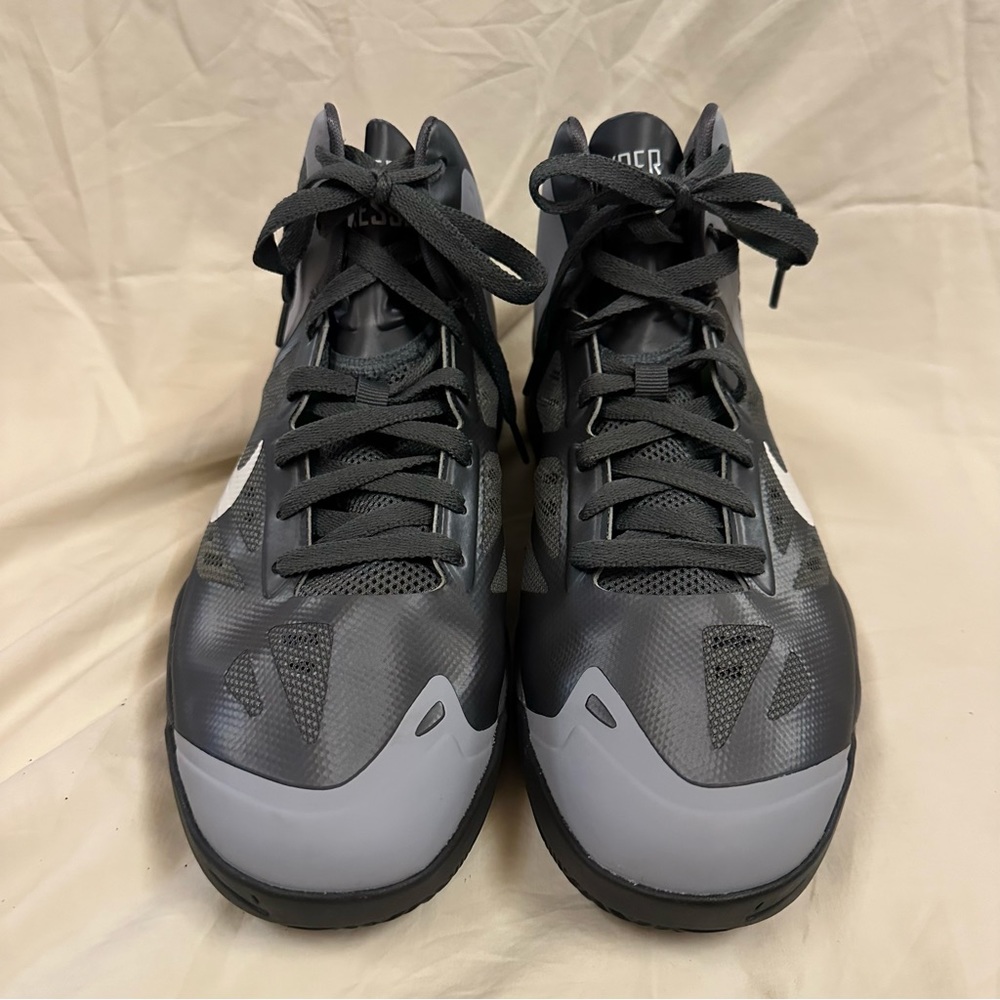Nike Hyper Aggressor basketball shoes